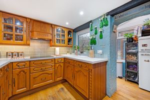 Photo 19- click for photo gallery